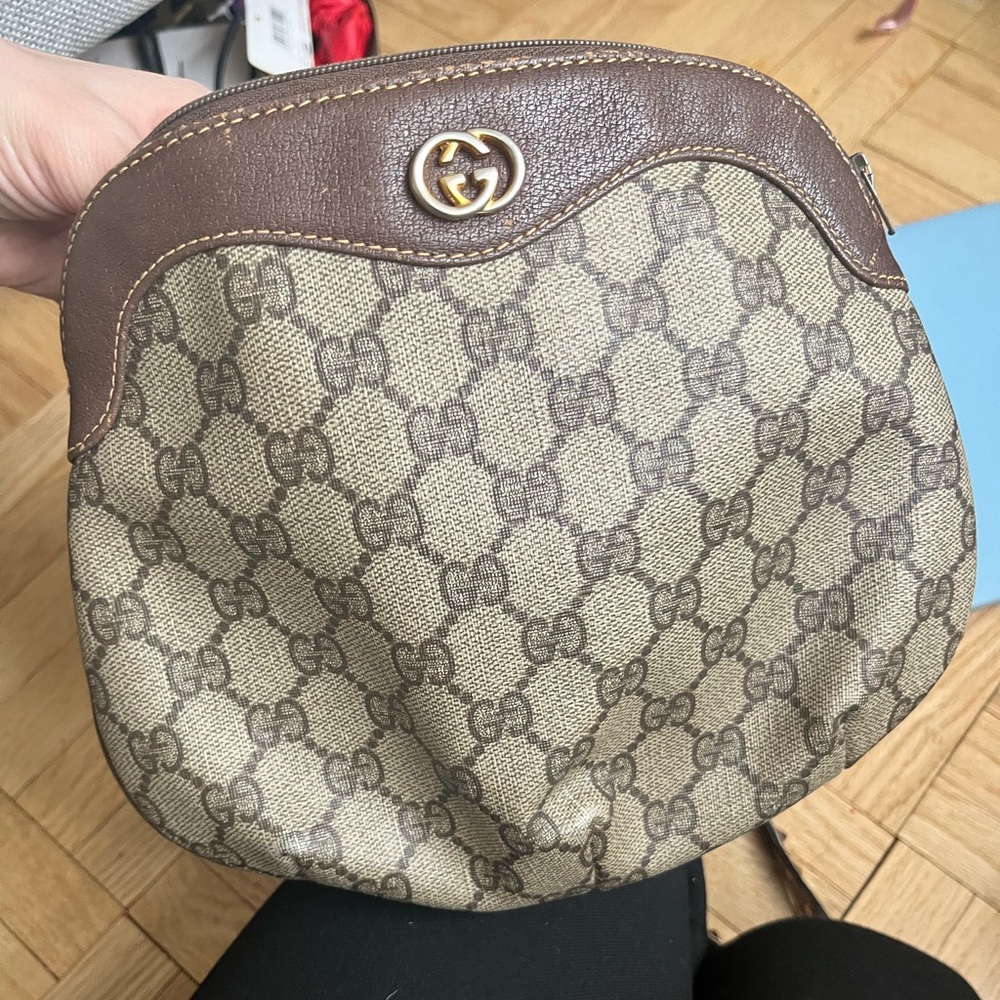 gucci vintage clutch